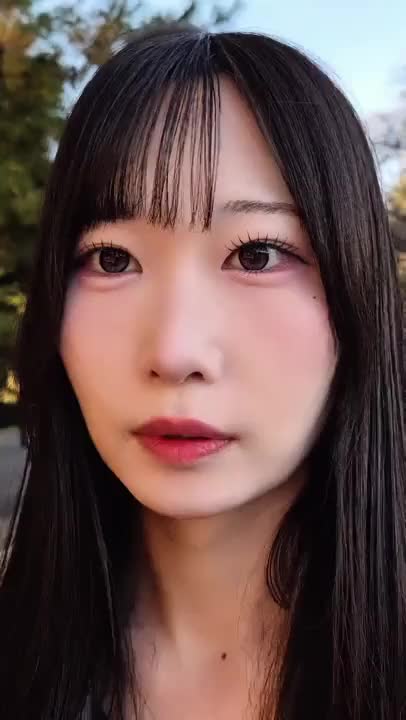 お散歩動画の別バージョン♡

一緒に秋の並木をお散歩してる気分になれるかなあ💓◜𖥦◝   ）

どんどん寒くなってくるからみんなはお風邪ひかないようにきをつけてね՞߹ - ߹՞
