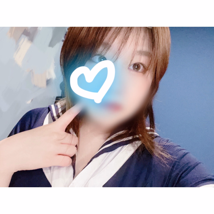 こんな隠しまくりの写真じゃなんも伝わらないと思うんですが今日は目の調子がいつもと違ってました(՞っ ̫ _՞)
自分の中ではおもろいです👁️👁️
知らんがなですね🙉

引き続きラストまでお待ちしております˘⸝⸝> ̫ <⸝⸝˘💓