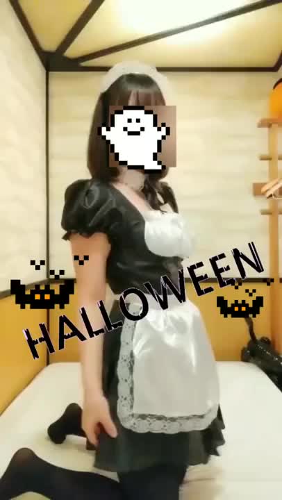 いよいよ明日はハロウィン♥️　イベント動画も上げてるのでそっちにもいいね♥️お願いします♥️♥️　