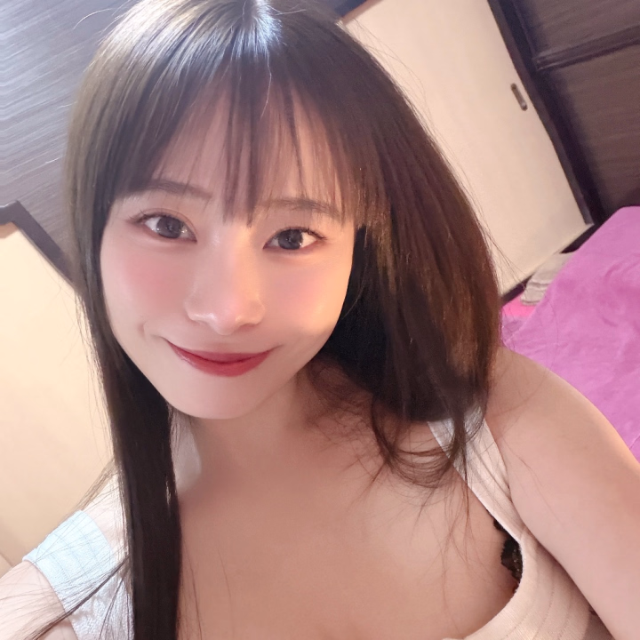 6月だぁ！！

5月、ありがとうございました！！
無事やり切れました🥰🤍

6月さんこんにちは！！(｡ ・`ω・´) ｷﾗﾝ☆


梅雨時期は髪の毛が荒れて
しょぼーんするけど
なんとか頑張っていきたい(ง ˙-˙ )ง
あと暑い。


水分補給しっかりしましょう‹‹\(´ω` )/››✨️


では、さっそく本日16時！
お待ちしてますっ💕💕💕