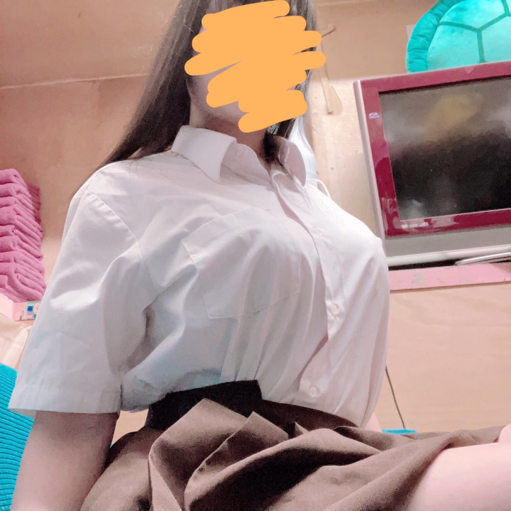 どもどもこんにちは！むめいです🌷


去年の秋食欲抑制されとるなー
と思ってたら
今頃食欲大爆発してます。

まー冬の魚は脂がノリノリで
美味しいこと美味しいこと😭
むめいまで脂ノリノリに
なってしまいそうであせ💦
しかも！！2月にスシローが
ジョジョコラボするらしくて！！
こりゃーますます魚食わにゃいけん
とふるえるぞハート！
燃えつきるほどヒート！です。
血液のビート刻みたいところですが
3部コラボなので波紋は
封印しておきます😤


ジョジョはやはり波紋編が
1番好きなのですが3部はマライアの
ビジュが好き過ぎて
モンハンのサブキャラは
だいたいマライアにしてます。
褐色お姉さんえちすぎて滅♡





変顔してても好き♡




そんじゃまたのー！サラダバー🥗
