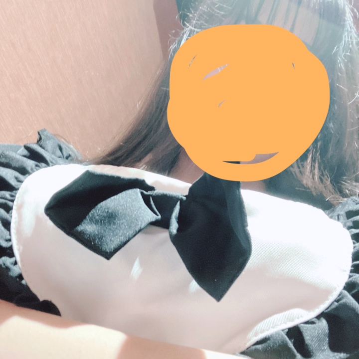 春は…まだですか……‎꜀(  ꜆×ࡇ×)꜆




どもどもこんにちは！むめいです🌷
部屋の中だけでも春を求め
ぬくぬく♡にしてたら
セルフ乾燥地獄まで
爆誕しミイラ生活を
送っていました。
一応加湿器たいてたんですけど
焼け石に水だったみたいですね！
部屋に見合わぬ17畳用とか
書いてある加湿器を密林にて
ポチるかお悩み中です。


きっと次は湿地になる


良い子のみんなは
湿度50くらいを保てよ〜！！
そんじゃまたのー！サラダバー🥗