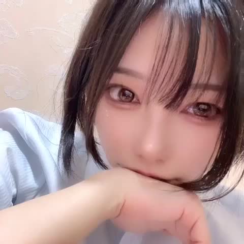 自撮り動画撮ったよ🤳