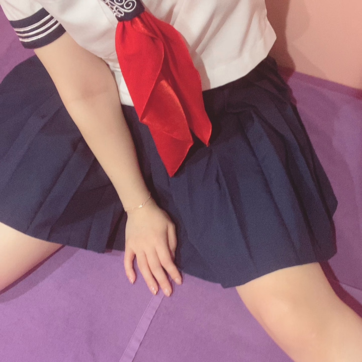 もものです🍑

今日は18:30-21:30でお待ちしてますっ！