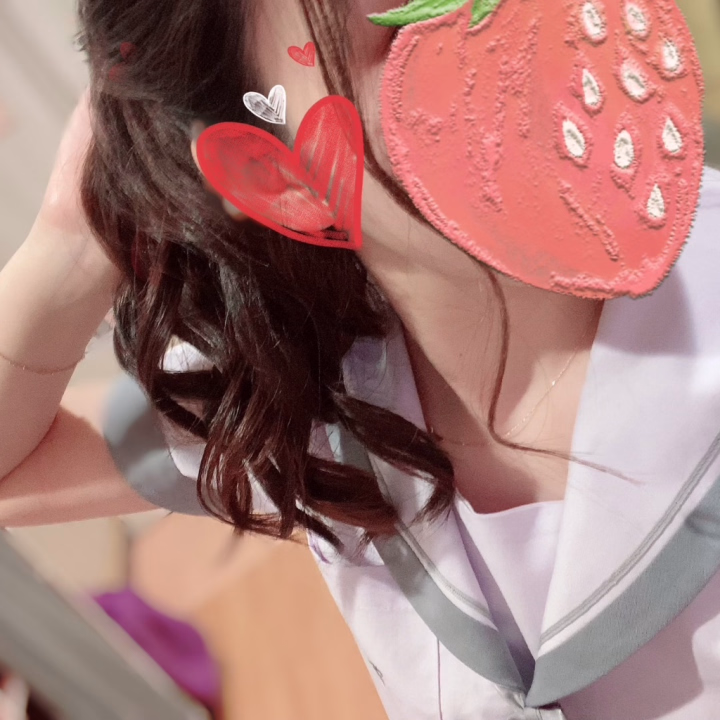 もものです🍑
5月最初の出勤✨
18:30-21:30ですん！