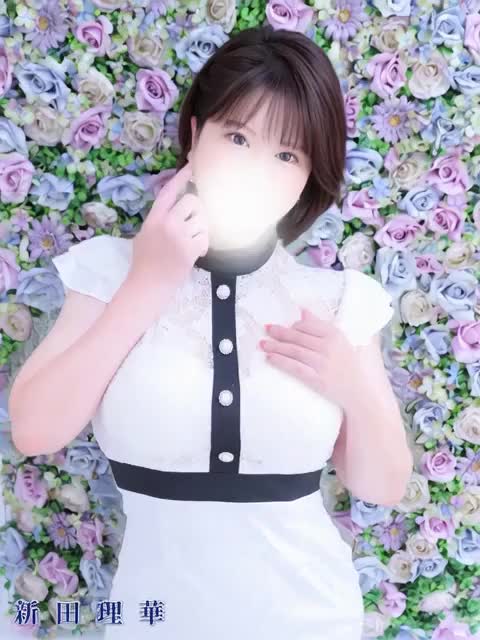 もうすぐ酉の市ですね！
先日まで夏だと思っていたので、今年は何日なのかしらずに焦りました😂

去年買った小さな熊手を奉納して新しい熊手を授かりたいと思います🧸