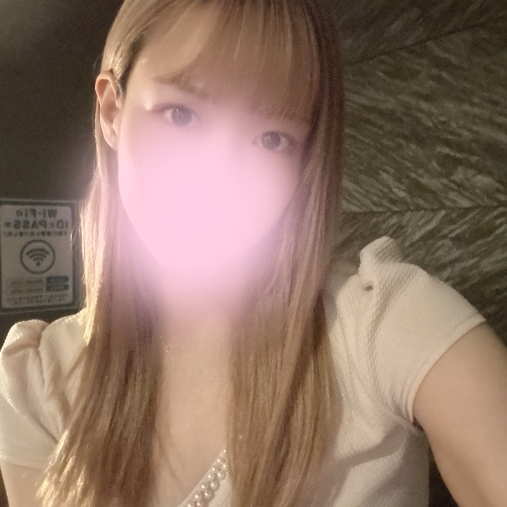 おはよー🧡

今日は水戸出勤二日目にして最終日❣️

昨日はたくさんのお兄さん会いに来てくれてめっちゃ嬉しかったーー😆💖

水戸のお兄さんたちほんとに穏やかで優しい方ばかりであったかい気持ちになる🥲✨
なんでなの？？県民性？？？✨

てことで今日は21時までの出勤なので、引き続きお誘い待ってます🥰
よろしくね🧡

そして明日は五反田に戻るよー！
ご予約完売ありがとう😻
五反田のお兄さんたちも待っててね😆❣️