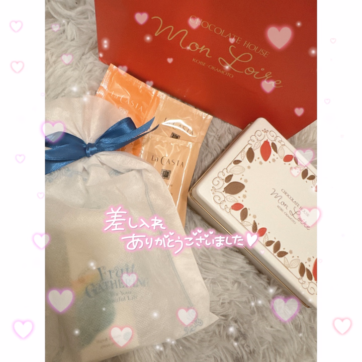 今日もありがとうございました🌟🌟

優しくて気遣ってくれる方々ばかりで感動〜🥺🥺

ゆりはに時間作って会いに来てくれてありがとねー！また明日✌🏼