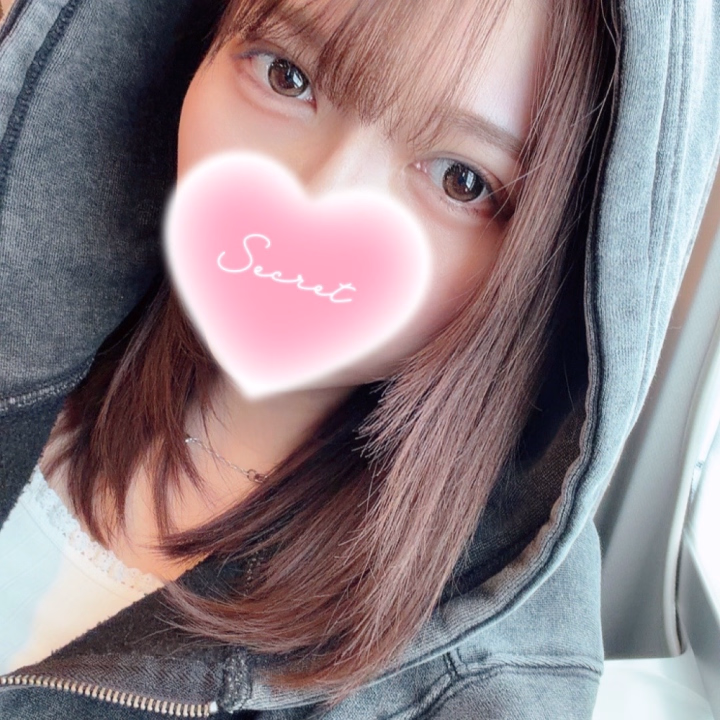 おはようございます！
本日も元気に出勤💪🏻

16時半〜20時前までご案内できますのでお電話にてお問い合わせください✨

本日もよろしくお願いします！
