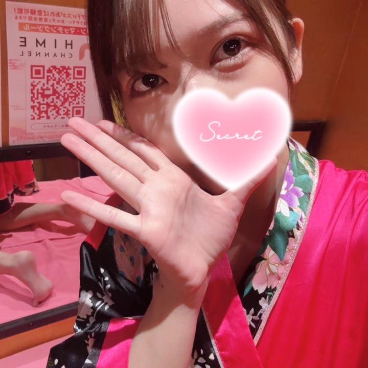 乙姫宴5日間ありがとうございました！
本当にたくさんの方に来ていただいて毎日忙しくさせて頂きました🙇‍♀️

なかなか日記も更新できていなかったのに会いに来てくれたお兄さん、ありがとうございました！

初めましてさまはもちろん、1年ぶりの方や期間中に再来してくださった方まで…💘
幸せな5日間でした☺️
またどこかでお会いできますように✨✨



寿々(すず)は普段は東京の五反田店におりますのでお仕事やご旅行で来た際に遊びに来てくれたら嬉しいです✨
そして五反田店の日記では旅行記を中心に普段の出来事だったり感じたことだったりを書き留めていますのでヒメチャンネルや五反田店HPからチェックしてみてね！


そして次回乙姫宴出勤についてですが、12月の上旬に来れたら来る…！
というざっくりとした感じになります🙇‍♀️
それを逃すと積雪シーズンは来ないので無事来れるように祈ってて！！笑
来れることが確定しましたら11月に入ったあたりでお知らせできればと思います🌟


改めて、5日間遊びに来てくれたお兄さん、ありがとうございました！
寒くなって来たから風邪ひかないようにね〜！！


寿々
