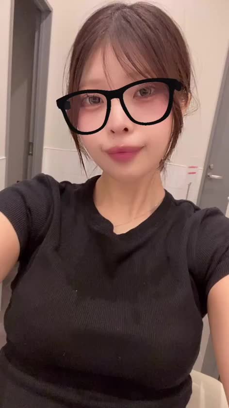 ハピドリゆきりんだよお  (^- ̫-^ )੭ ♡

よろしくです  (^- ̫-^ )੭ ♡

毎日投稿頑張るので応援
よろしくおねがいします🙇‍♀️💓💓