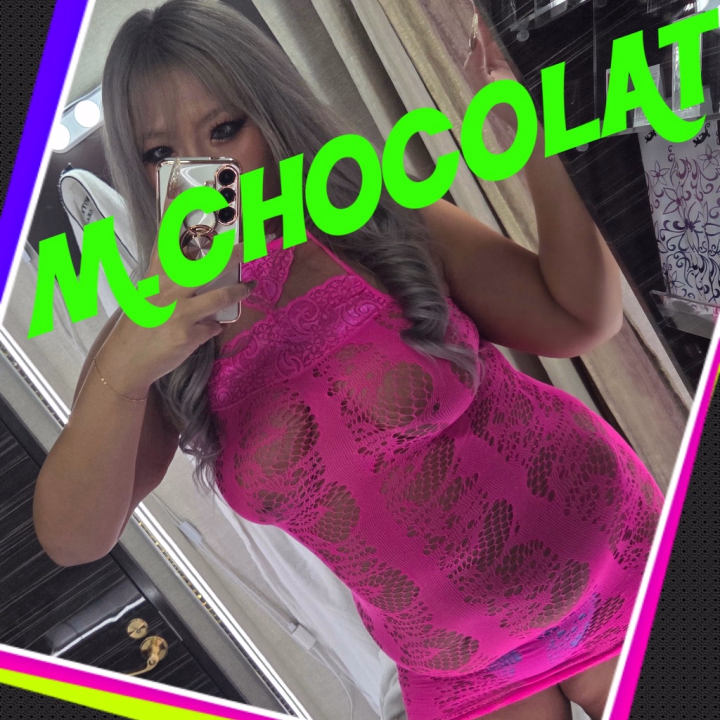 明日から出勤です🖤

金、土、日と出勤します！

お時間合う方は予約お待ちしてますね💋

 

これ見てる変態は何されたい？😈