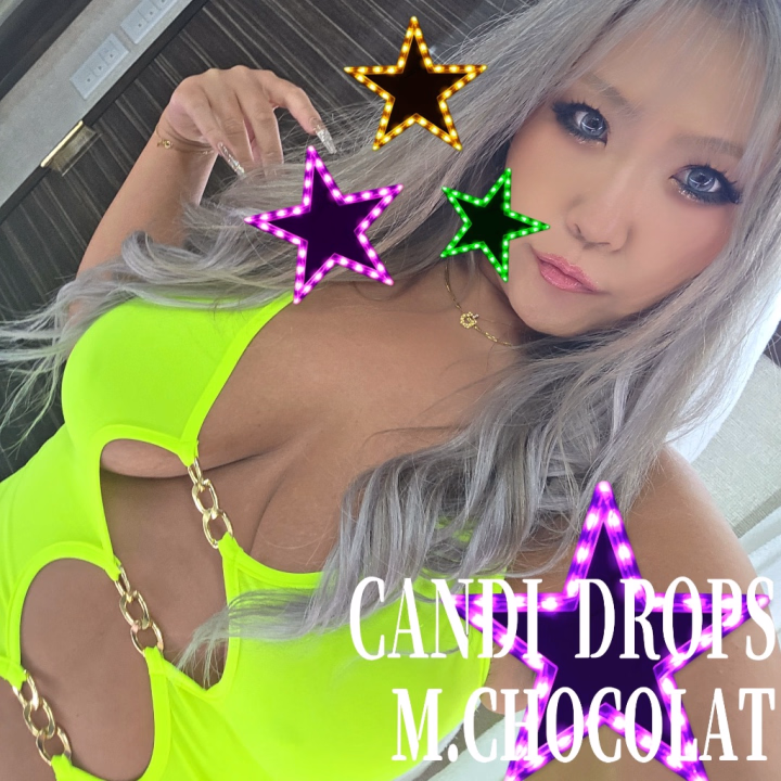 巻き髪Versionのショコラはどぉー？★
滅多に巻かないから新鮮じゃない？

ネオンイエローのボディコンに合ってるでしょ？💛