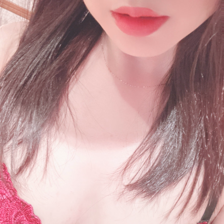 クラーク夫人
ありがとうございます😊

寝ても寝ても
眠かったです🤣🤣

明日は朝9時から
クラーク夫人にいます✨

Instagram→ryo_ikuta_love