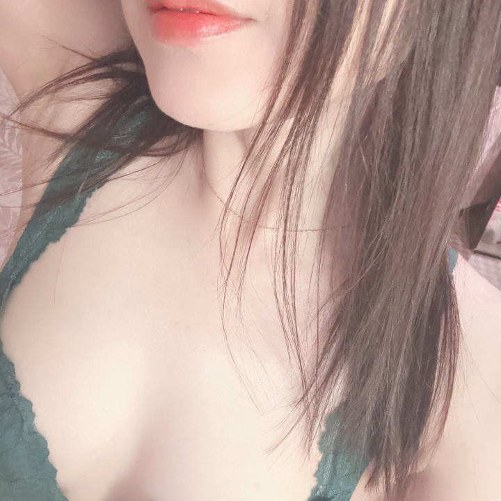 おはようございます
朝、暗くなりましたね
夜みたい
冬が近づいてきましたねー
クラーク夫人
15時30分からいます
Instagram→ryo_ikuta_love