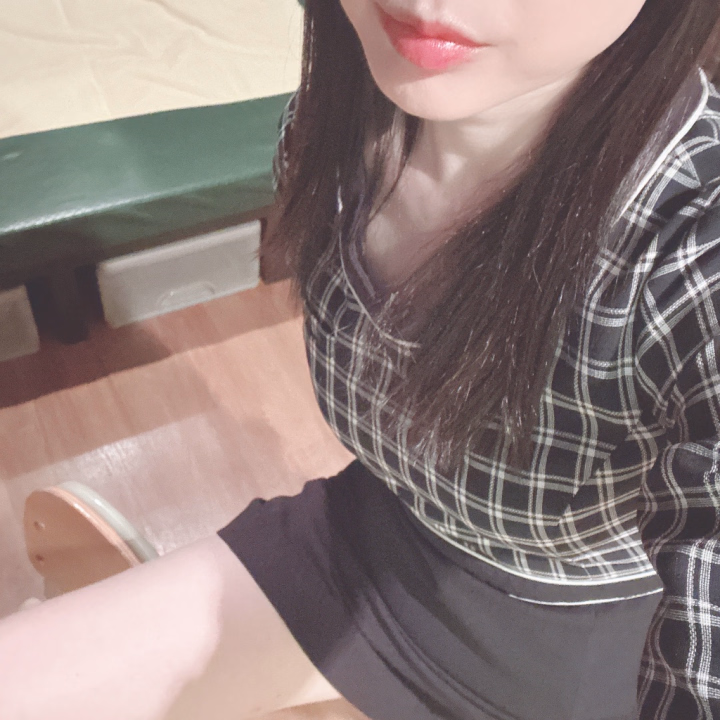 明日は
えっちな時間
ありますように❤️

おやすみなさい💤

Instagram→ryo_ikuta_love