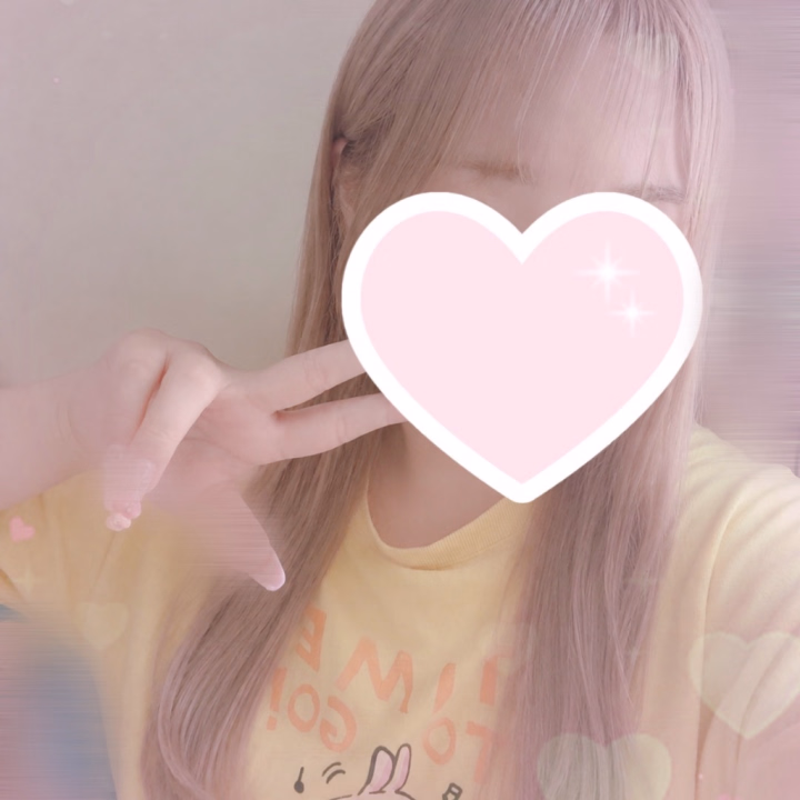 昨日のお礼💌

🍑青サングラス👓のMくん
ちく〇が敏感♥なお兄さん🥰洗体のときからたくさんかんじてたね♡♡すっごく喜んでもらえてフィニッシュできてよかった✨

🍑出張できてたTくんへ
大阪からありがとう❣️1時間睡眠お疲れ様🤣今まででいちばんはやくいった！って言ってくれて感激🥹🩵

昨日もありがとうございました✨️


土日も15時~出勤してます！
地震あったり台風だったりだけど、会いに来てくれたらとっても喜びます☔️

よろしくお願いします🤝