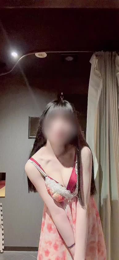 カグヤのボディを大公開🌙* :ﾟ

初動画！

上手く撮れなくて……

頑張ってまた動画撮ってみます🍀*゜