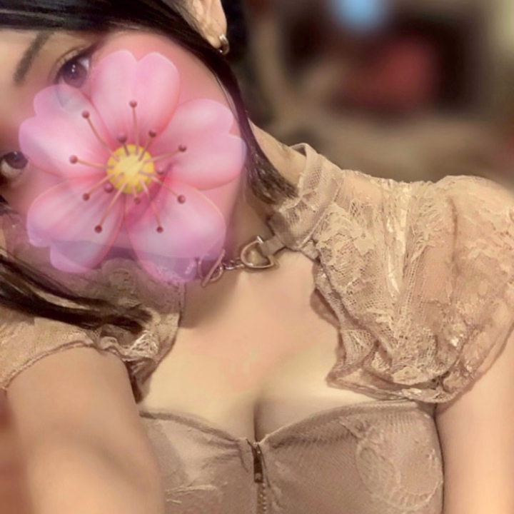 6月のスケジュールが決まりました！🔔
滞在は短めですが、7日間お世話になります🙇‍♀️

これだけ期間が空いたら、忘れちゃってる人も多いと思うので。😭
一からのつもりで《今年初遠征》がんばれたらなと思います！🔥

もしも本指名様に逢えたら、、、
泣いて喜んで飛びつきまくる😭❤️

また一途に想ってもらえるようにがんばります🫶🍀

遠征はまだ先ですが、予定合わせやすいようにと思い、早めにお知らせしました🌸

時間調整や姫予約も承っておりますので、お気軽にご連絡くださいね💌✨

🌷　あやより　🌷