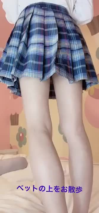 ノーブラお散歩🧡ノーブラ女子高生めいちゃん🧡いいね❌5回よろしくお願いします🥹🩵💚❤️
