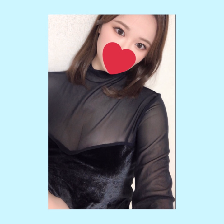 今日は少し早めに上がりました🙇🏻‍♀️

仲良しさんありがとう！
早めの再会嬉しいです☺️🤝
いつも気遣ってくれてリラックスして過ごせるの本当に感謝してます🙌
お休み満喫してね
差し入れも少しずつ大事にいただきます😋

明日17時から出勤します☆
ご予約お待ちしてますね♪♪