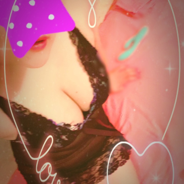 おはよ〜😌
緑の何かな〜( ⸝⸝⸝°_°⸝⸝⸝ )

#セクシー#ベビードール#下着