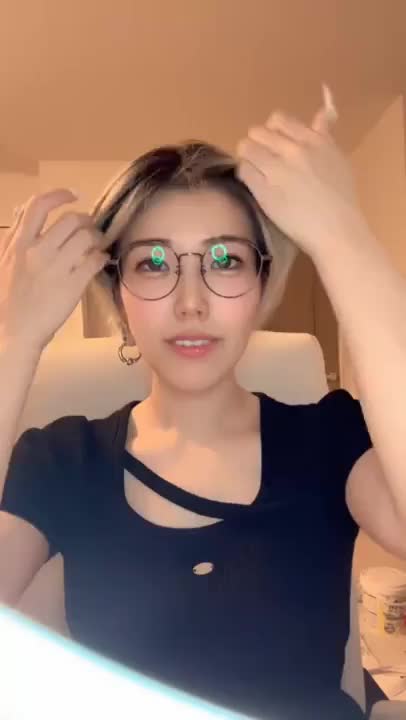 私を〜♪♪推してくれるのなら〜♪♪
爆レスをあげる〜♪♪

久しぶりにTikTok撮った💗