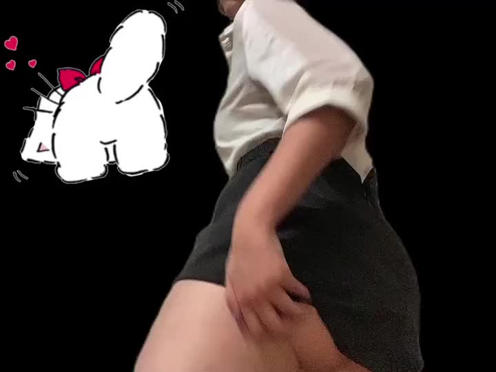 どこで撮ったか秘密🤫🌸笑
ラ〇ホでこっそりだよ///(∩∩⸝⸝)

背景見えないよーにしてるけど❣️
お〇りいい感じかな？、

プレゼントで応援お願いします///
26日～水戸のお兄さん方に会えるの楽しみです❣️

もームラムラしてきたぁー(,,> <,,)♡