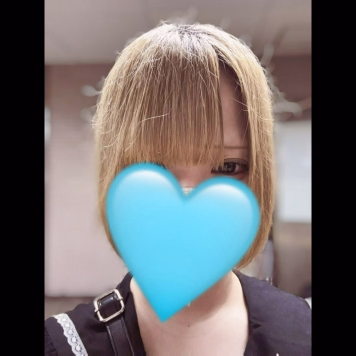 本日12時〜20時までいます！

雨でお足元が悪いので、来てくださる方は気をつけて来てください☔️

今日は誰に会えるかな〜ってわくわくしてます🥹🤍

お時間合いましたらぜひ遊びに来てください！

お会いできるのを楽しみにお待ちしてます🎀
