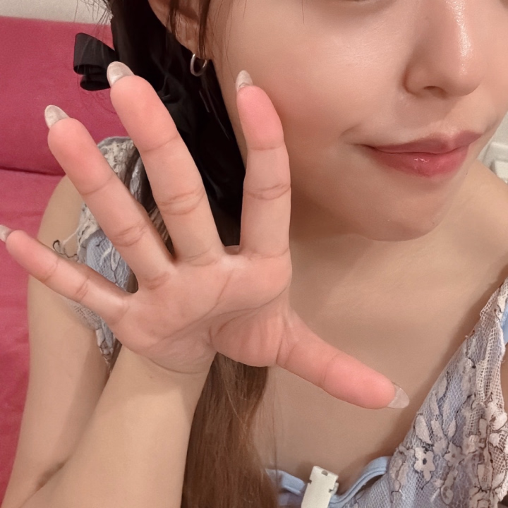 出勤したよ٩( 'ω' )و
9時から18時まで、ペロンチョでお待ちしてます(о´∀`о)♡
ノアルとたくさんイチャイチャして楽しい時間過ごそうね♪