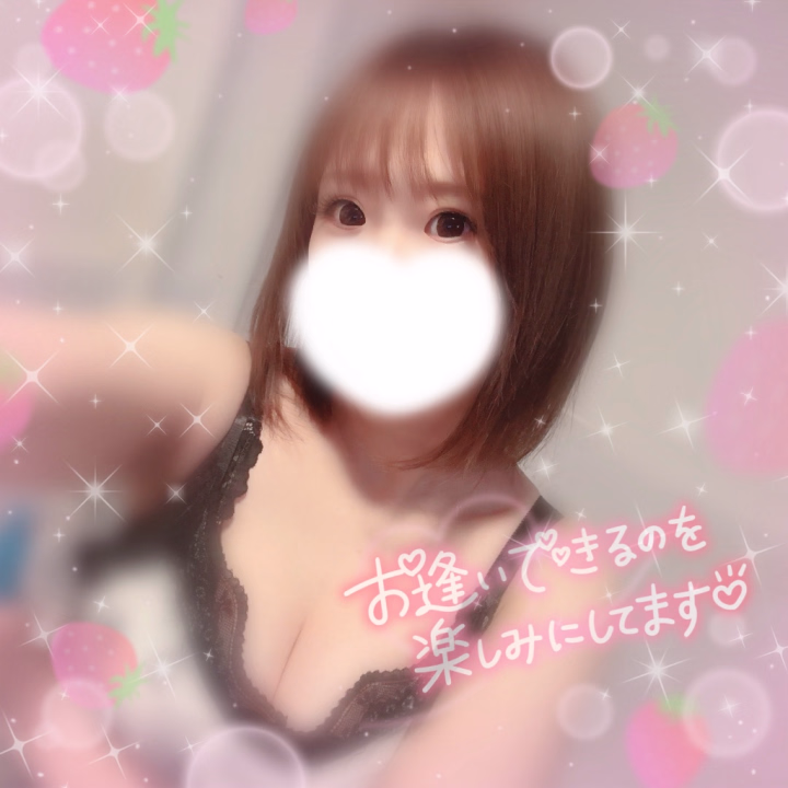 こんにちは☀️

お久しぶりですアイラです☺️💗

最近は、バタバタしていて日記もなかなか
書けていなくてごめんなさい（ ;  ; ）

毎日いっぱいごはん食べてお休みの日は
たくさん寝て元気に過ごしてるよッ🌟！



そして、次回の出勤が決まりました〜🌊💗

7/3（金）12:00〜last
7/4（土）10:00〜last
7/5（日）10:00〜19:00

⭐︎が１つ増えたので前回遊んでくださった
おにいさんたちは次回から値段が少し上がってしまいますが、、すみません🥹🙏

それでもまた会いにきてくれたら
嬉しいなああ（ ;  ; ）💗💗
もちろん！初めましてのおにいさんも
よかったらお誘い頂けたら嬉しいです🫶


7月がたのしみ〜〜♡♡

アイラ