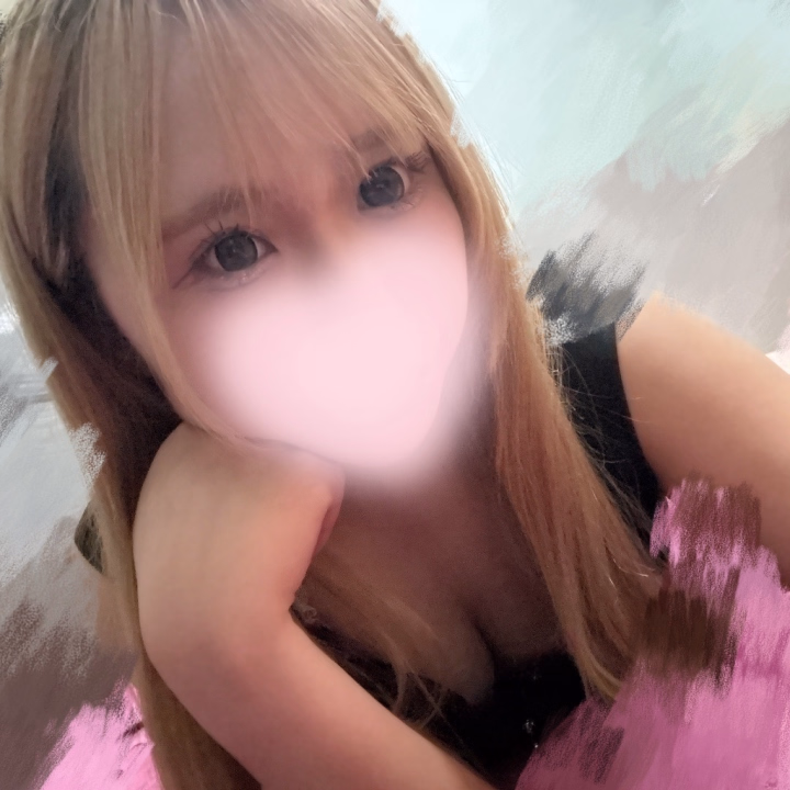 おはよ❣️くるです✨
今日は7-18出勤してまーす🥺
朝から沢山みんな会いに来てくれたら嬉しいなぁ...🩷待ってます💕