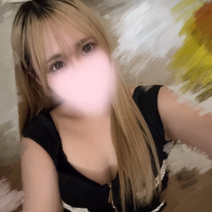 おはよー❣️くるです✨
今日は7-14時までいます🥺短い時間だけどくるに沢山会いにきてくれたら嬉しいなーぁ💘 今日も待ってます🎵💕