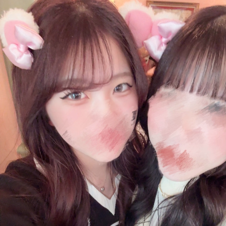 初めまして> <‎🎶
池袋クラブハートのこいねです💕

本日2日目の出勤でした꒰՞⸝⸝ʚ̴̶̷̷ · ʚ̴̶̷̷⸝⸝՞꒱！

皆さん優しく、私もリラックスしてできました🥺✨




次回、12日12時~  
お待ちしております🤍ぜひ会いに来てください🍒♡ᯓ