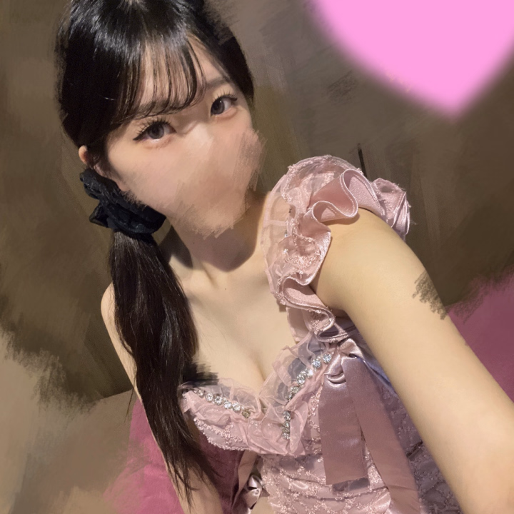 こんばんは〜♫

池袋クラブハートのこいねですˆ > ·̫ < ˆ

本日4日目の出勤でした💕

本日も🈵ありがとうございました🍒♡
沢山の方とお会いできて幸せでした❣️


そして！今日は色んな方がスキマ時間に食べて！と、お菓子を持ってきてくれてすっごく嬉しかったです🥹


次回は16日(土) 11時~21時で出勤しております🎀✨

いつもと少し違う時間帯ですが、お会いできたら嬉しいです> <‎♩

ご予約お待ちしております🤍