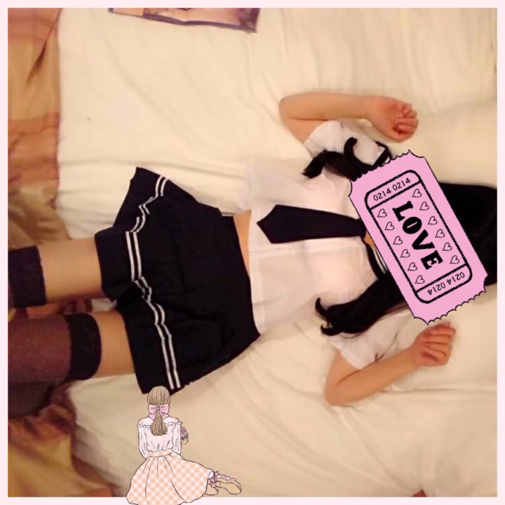 ︶︶︶︶⪩⪨︶︶︶︶︶︶⪩⪨︶︶


本日も誘ってくださったお兄さん
ほんとうありがとうございます💐🤍


たくさん褒めていただけて
驚きと照れくさい時間でした(*ฅ́˘ฅ̀*)♡
でも凄く嬉しいです✨️

1週間はあっという間ですね✨
もう金曜日！😳❕

そろそろお疲れ様溜まって
来ていませんか？

無理せず会いに来てくださいね🫶💕︎︎
お誘いお待ちしております🧸💌



︶︶︶︶⪩⪨︶︶︶︶︶︶⪩⪨︶︶