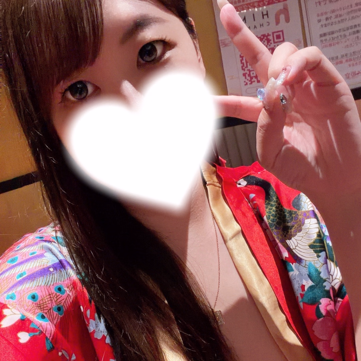 前半戦ありがとうございました☺️💕
このあと🈳あります(ᐡ ̳ᴗ ᴗ)
お電話でお問い合わせしてみてください💓


まだまだお兄さんと
え〇ちしたりないよう……♡♡


ひとりでしても不完全燃焼だから
二人で気持ちよくなりたいな💭🩷