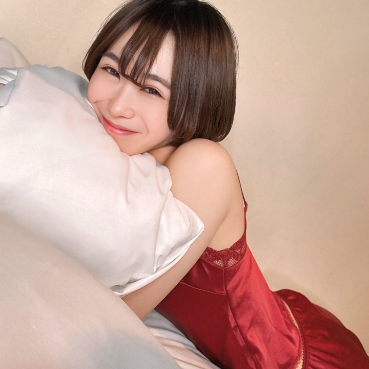 お昼から甘〜い時間
かえでと過ごさない？

遠征できてるから月に1.2回しか来れないし
レアな女の子だから（自分で言うか笑）

気になってるなら
今しかないよ🤗🤗