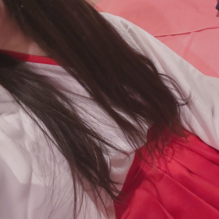 3日ぶりのお兄様へ✉️

先程はありがとうございました❣️

またお会いできるといいな～って
お話していたこの前☺️

まさかの3日後の今日に
お会いすることができて、！
とっても嬉しかったです(*´˘`*)💕

前回と同じく将来のお話
たくさん聞いてくださり
ありがとうございます☺️

博識なお兄様のお話
勉強になります🧎

今日もたくさんいちゃいちゃできて
ためになるお話も聞けて
大満足でたのしかった…！✨️✨️

私の言ったこと全部覚えてくれていて
嬉しかったです🥰

これから梅雨に入るので
どうかお身体にお気をつけて(*.ˬ.)"

また元気に再会出来る日を
楽しみにしていますね💕︎