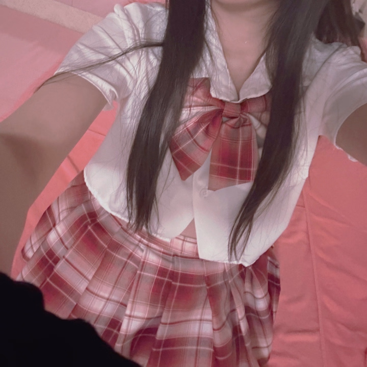 21:00~50分コースのお兄様へ✉️

先程はありがとうございました☺️💓

最初からお話が本当に楽しくて
あっという間のお時間でした…！✨️✨️

いっぱいお話してくださり
聞いてくださり
ありがとうございました🥰🥰

ベットやお風呂でたくさんくっつけて
嬉しかったです(*´˘`*)

そしてお兄様のお話のインパクトが
とても強くて、お話上手なのも合わせて
本当にずっと笑ってました……！笑

ご実家にあるあれ、ぜひぜひ、！
大切にしてください……！！笑

またお会いできるといいなあ☺️
米子で素敵な思い出が
ひとつ増えました✨️✨️

お仕事お忙しいみたいですが
お天気も不安定なので
どうかご無理せずがんばってください！

応援しています💪🏻

またお会いできるのを
心より楽しみにしています❣️

ご友人と引き続き
お楽しみください🥰
