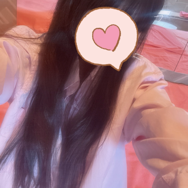 13:55~65分コースのお兄様へ✉️

先程はありがとうございました❣️❣️

お話も楽しくて
たくさん優しくしていただいて
嬉しかったです🥰🥰

お兄様の綺麗なお身体を
みてびっくりΣ( °꒳​ ° )
割れているお腹も胸元も背中も腕も
全部綺麗で見とれていました☺️

ここまで綺麗な身体
漫画とかでしか見たこと無かったです👀

遠い目的地の道中に立ち寄ってくださり
ありがとうございました✨️

お兄様にお会いできてラッキーです🍀*゜

たくさん可愛いって言ってもらえて
幸せでした(*˘︶˘*).｡.:*

遠いですがお気をつけて
行ってらっしゃいです🚗³₃

またお会いできるといいなあ💭⸝⋆

次回を楽しみにしています(*´˘`*)💕