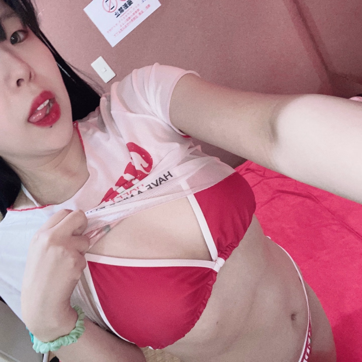 福島にある時間もあと1時間切りました🥲

最後、会いに来てくれるお兄さんいたら嬉しいです🥲

いっぱいいちゃいちゃして楽しみませんか？///