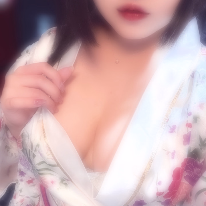 出勤🫠🩷
配信は19:00前後に始める予定です❣️

今日もよろしくお願いします🙏🏻✨

❄️きよか❄️