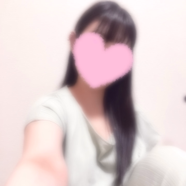 待機中の夜配信と
夜中の配信ありがとうございました💓

ゆるく楽しく面白い配信でした😂

今日の朝からまた朝配信やる予定❣️

とりあえずおやすみなさい🌙

❄️きよか❄️