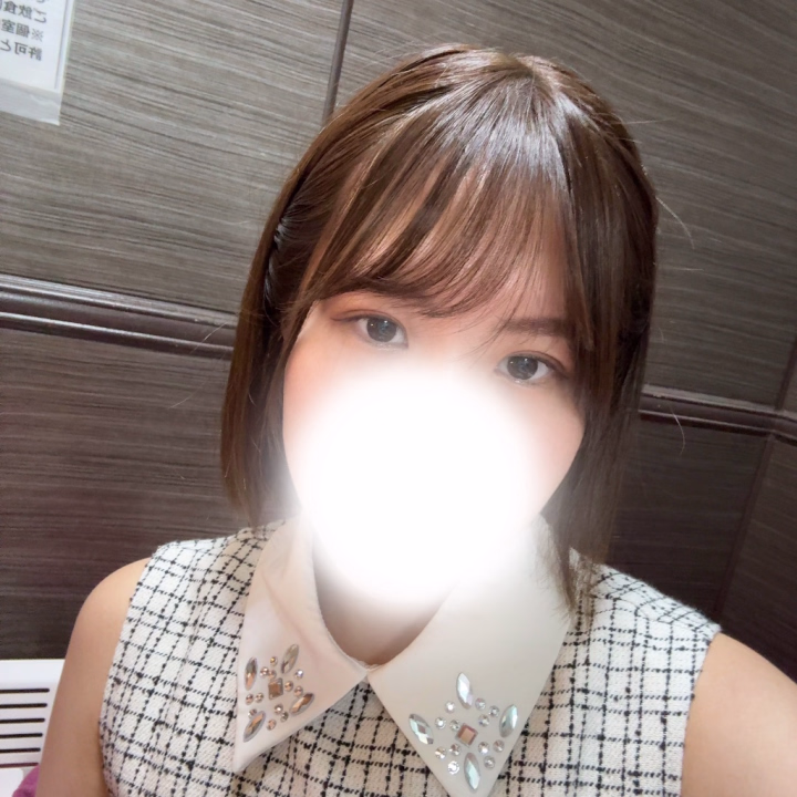 ちかげです☺️
出勤しております！
15時までです✨


早めの時間は空いてるのでまだまだお誘い待ってます💖

明日もいます👍


お部屋涼しくてしてお待ちしてます〜
