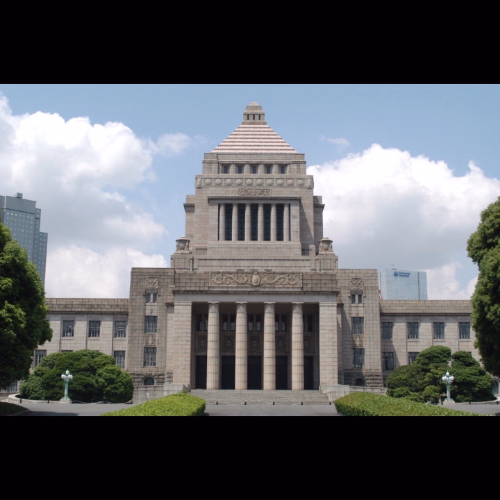 今　内閣解散のライブを見てます📱
早苗さん❣️まっすぐで「君主論」のマキャヴェッリのように、国のために正しいことを言える方です❣️
大好き❤
高市バック🧳も日本の手作りでずっと使える高品質です。
いつか絶対買います😭

皆様♡
今こそ、
✨Government of the people by the People for the People

人民の、人民による、人民のための政府は不滅である✨
投票🗳️行こう❣️

ハピネス水戸☘️
きさらぎ🐰🌟
