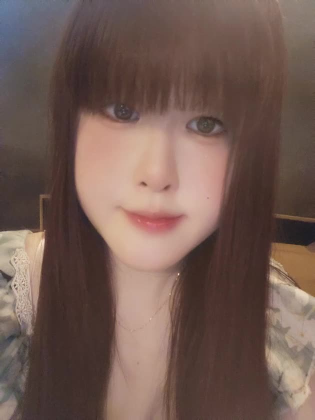 めーちゃくちゃ久しぶりの
動画投稿|ू•ω•)ﾁﾗｯ


ぺろぺろするの好きだし
あと吸い舐めも気持ちいいって
よく言われるよ🩷


2号店でお待ちしてます𐔌՞ ܸ.ˬ. ܸ՞𐦯