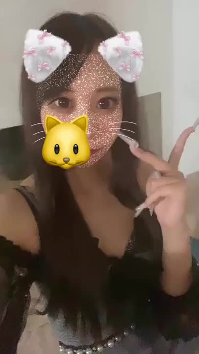 今日も忙しくさせて頂いてて
感謝です‼️

予約で完売するんか！？ってくらいで
埋まってます🥺💖

残り枠どんだけあるかわからないので
おはやめにご予約おまちしてます❤️


🎀ゆさ🎀