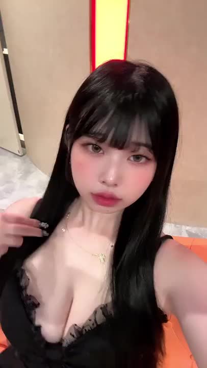 パネルも撮り終わって、しゅ！開始です♡

めありと楽しい時間過ごそうねっっ💘