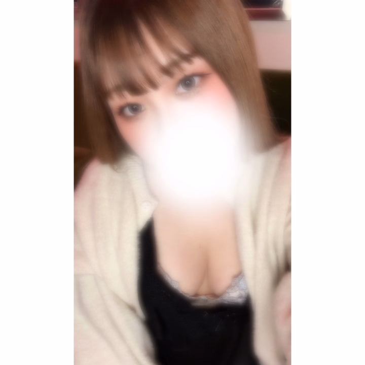 今日は11時から16時までいてます〜🐶

お時間合うお兄様お誘いお待ちしてますね🎡💕